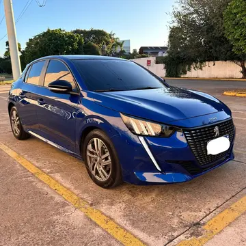 Peugeot 208 Feline 1.6 Tiptronic usado (2022) color Negro precio $9.800.000