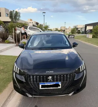 Peugeot 208 Style 1.6 usado (2023) color Negro precio $25.500.000