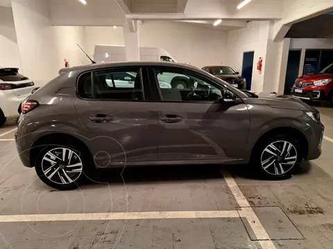 Peugeot 208 Allure Pack nuevo color Gris Espejo financiado en cuotas(anticipo $14.000.000 cuotas desde $670.000)