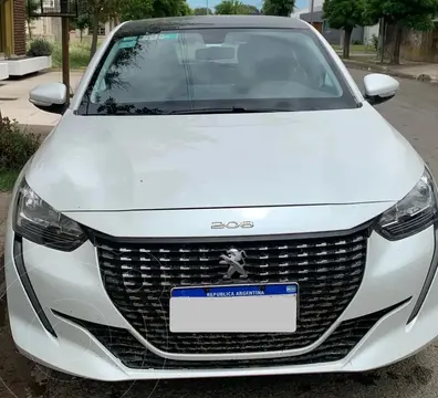 Peugeot 208 Active 1.6 Tiptronic usado (2021) color Blanco precio u$s20.000