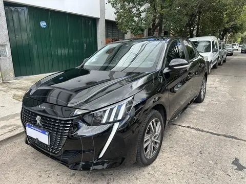 Peugeot 208 Feline 1.6 Tiptronic usado (2024) color Negro precio $8.000.000