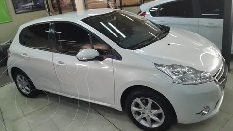 Peugeot 208 Allure 1.5 usado (2015) color Blanco Nacre precio $14.500.000