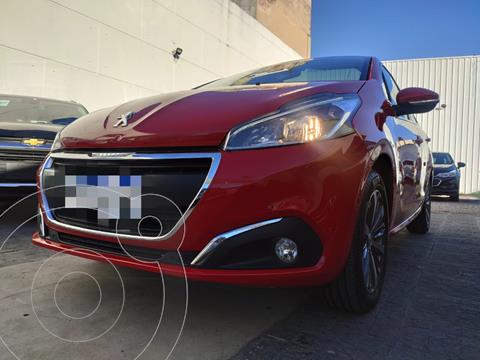 Peugeot 208 Feline 1.6 usado (2017) color Rojo Rubi financiado en cuotas(anticipo $808.750)
