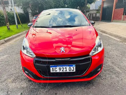 Peugeot 208 Feline 1.6 usado (2018) color Rojo precio $5.000.000