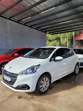 Peugeot 208 208 1.6 5P ACTIVE usado (2019) color Blanco precio $3.730.000