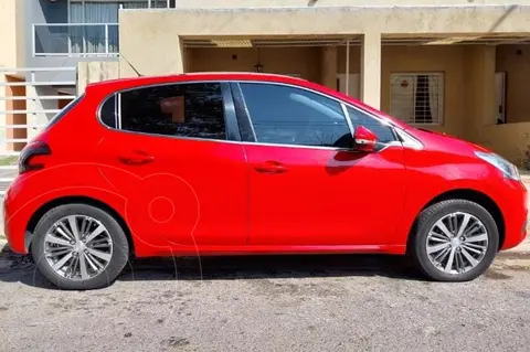 Peugeot 208 Active 1.6 usado (2019) color Rojo Aden precio $4.500.000