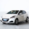 foto Peugeot 208 Active 1.6 usado (2017) color Blanco precio $798.000
