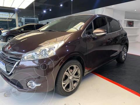 foto Peugeot 208 Feline 1.6 Pack Cuir usado (2016) color Negro precio $1.450.000