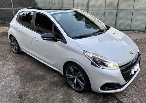 Peugeot 208 GT 1.6 THP usado (2020) color Blanco Nacre financiado en cuotas(anticipo $7.000.000)