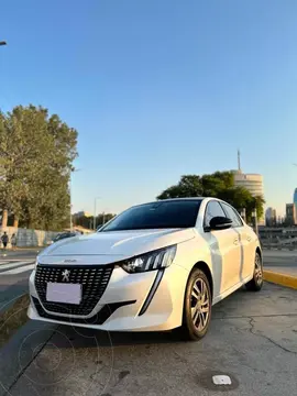 Peugeot 208 Feline 1.6 usado (2021) color Blanco financiado en cuotas(anticipo $5.600.000 cuotas desde $200.000)