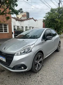 Peugeot 208 GT usado (2018) color Gris Aluminium precio $18.600.000