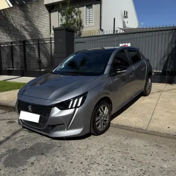Peugeot 208 Feline 1.6 Tiptronic usado (2022) color Gris financiado en cuotas(anticipo $7.500.000)