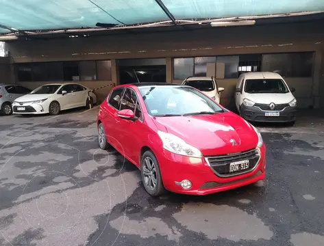 Peugeot 208 Feline 1.6 Pack Cuir usado (2016) color Rojo Aden precio $8.500.000