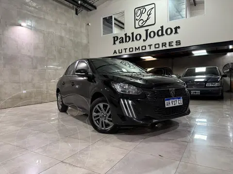 Peugeot 208 Allure Aut usado (2025) color Negro precio u$s21.000
