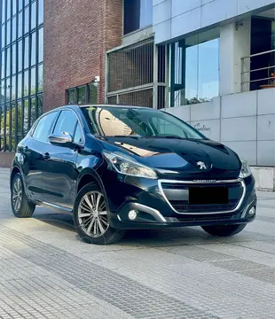 Peugeot 208 Feline 1.6 usado (2020) color Negro Perla financiado en cuotas(anticipo $7.500.000 cuotas desde $600.000)