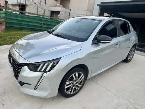 Peugeot 208 Feline 1.6 Tiptronic usado (2020) color Gris Aluminium precio $21.000.000