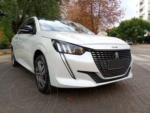 Peugeot 208 Feline 1.6 Tiptronic usado (2023) color Blanco Nacarado precio $15.500.000