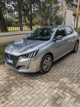 Peugeot 208 Feline 1.6 Tiptronic usado (2022) color Gris precio $3.500.000