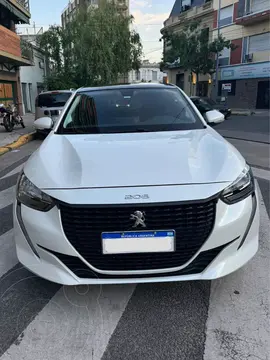 Peugeot 208 Active 1.6 Tiptronic Pack usado (2023) color Blanco Banquise financiado en cuotas(anticipo $3.000.000 cuotas desde $230.000)