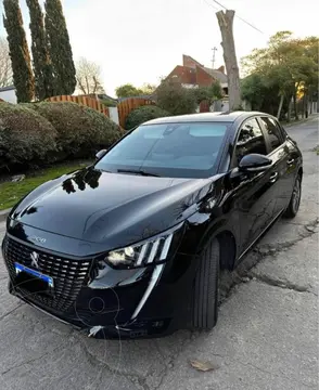 Peugeot 208 Feline 1.6 Tiptronic usado (2022) color Negro precio $6.000.000