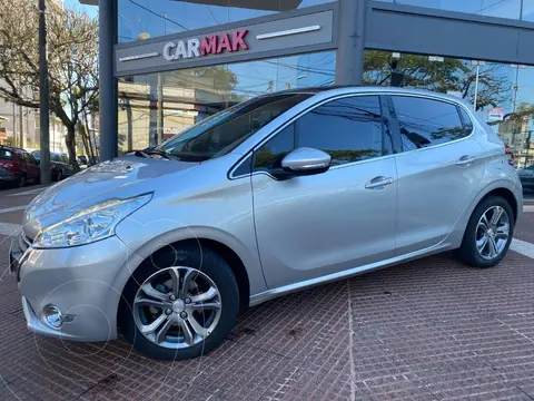 Peugeot 208 208 1.6 5P FELINE PK CUIR usado (2014) color Gris precio $14.990.000