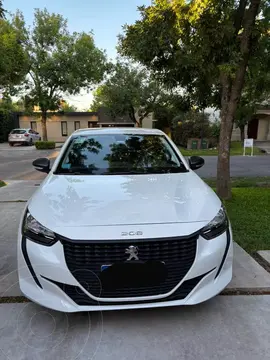 Peugeot 208 Like 1.2 usado (2022) color Blanco financiado en cuotas(anticipo $900.000 cuotas desde $250.000)