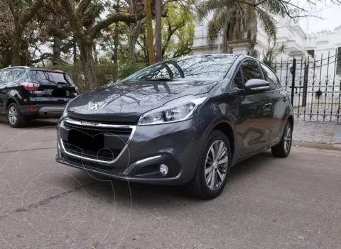 Peugeot 208 Feline 1.6 Aut usado (2018) color Gris financiado en cuotas(anticipo $5.000.000 cuotas desde $360.000)