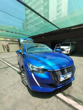 Peugeot 208 Active 1.6 usado (2022) color Azul Oscuro financiado en cuotas(anticipo $6.000.000 cuotas desde $200.000)