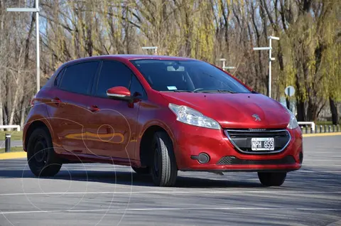 Peugeot 208 Active 1.5 usado (2014) color Rojo Lucifer financiado en cuotas(anticipo $1.500.000 cuotas desde $80.000)