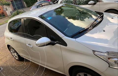 Peugeot 208 Active 1.5 usado (2016) color Blanco precio $1.450.000