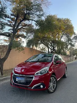 Peugeot 208 Feline 1.6 Aut usado (2020) color Rojo precio $8.500.000