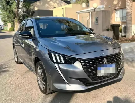 Peugeot 208 Feline 1.6 Tiptronic usado (2022) color Gris financiado en cuotas(anticipo $6.400.000)