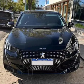 Peugeot 208 Allure 1.6 Tiptronic Pack usado (2023) color Negro financiado en cuotas(anticipo $7.000.000 cuotas desde $230.000)