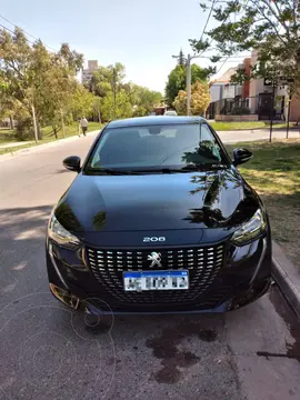 Peugeot 208 Active 1.6 usado (2020) color Negro precio $22.000.000