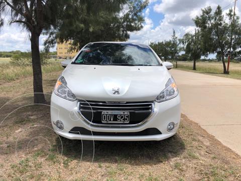 foto Peugeot 208 Allure 1.5 usado (2014) color Blanco Nacré precio $1.090.000