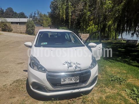 Peugeot 208 1.6L 5P Active BlueHDi 100HP usado (2017) color Blanco precio $8.700.000