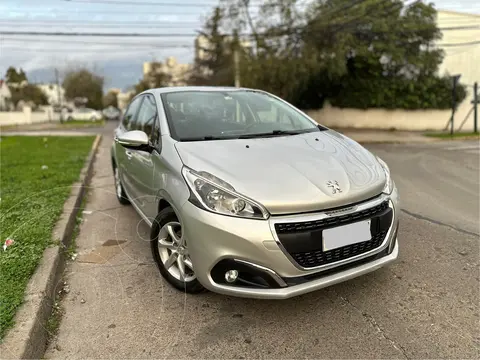 Peugeot 208 1.6L 5P Active Pack HDi usado (2017) color Gris Aluminium precio $8.500.000