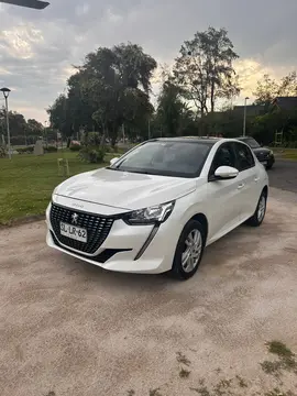 Peugeot 208 1.2L Active Pack PureTech 75HP usado (2023) color Blanco precio $10.750.000