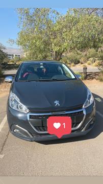 foto Peugeot 208 1.6L 5P Allure Pack BlueHDi 100HP usado (2019) color Azul precio $12.700.000