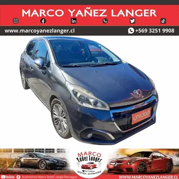 Peugeot 208 1.6L 5P Allure Pack e-HDi usado (2017) color Gris precio $8.790.000