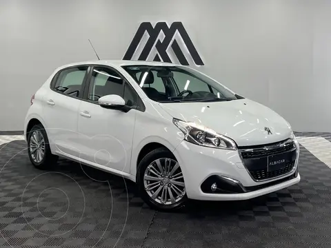 Peugeot 208 1.6L Allure Aut usado (2017) color Blanco precio $179,900