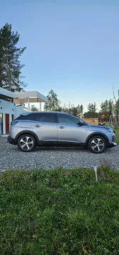 Peugeot 3008 Hybrid 1.6L Hybrid4 GT 300 usado (2022) color Gris Platinium precio $27.000.000