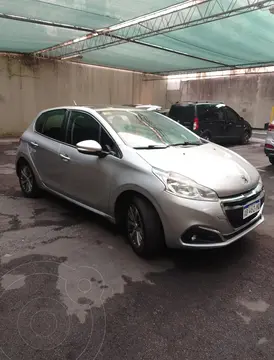 Peugeot 3008 Allure Tiptronic usado (2016) color Blanco financiado en cuotas(anticipo $6.000.000 cuotas desde $350.000)