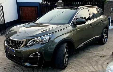 Peugeot 3008 Allure Tiptronic usado (2018) color Verde precio $32.500.000