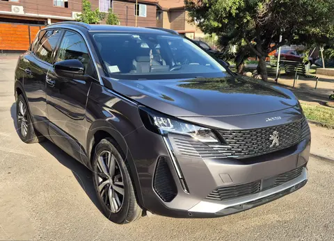 Peugeot 3008 1.2L Active Pack PureTech 130HP usado (2022) color Gris Platinium precio $18.000.000