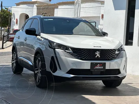 Peugeot 3008 1.6L GT usado (2023) color Blanco Nacarado precio $558,000