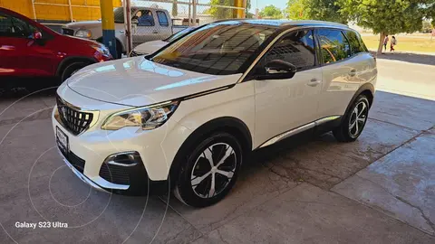 Peugeot 3008 1.6L Allure Pack usado (2019) color Blanco Perla precio $436,000