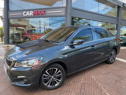 Peugeot 301 Allure 1.6 Plus usado (2017) color Gris Oscuro precio $14.590.000