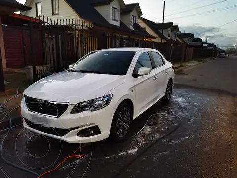 Peugeot 301 1.6L Allure HDi 92HP usado (2020) color Blanco precio $10.500.000