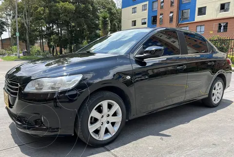 Peugeot 301 Allure usado (2014) color Negro precio $30.800.000